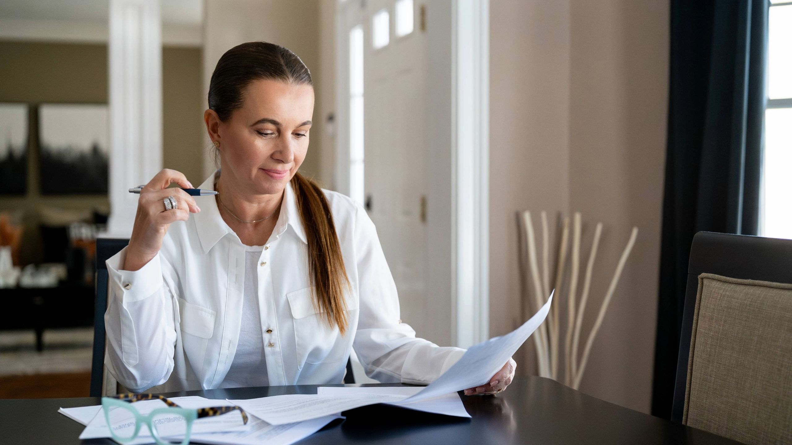 An infographic showing 4 smart ways to use a tax return for financial and retirement planning.